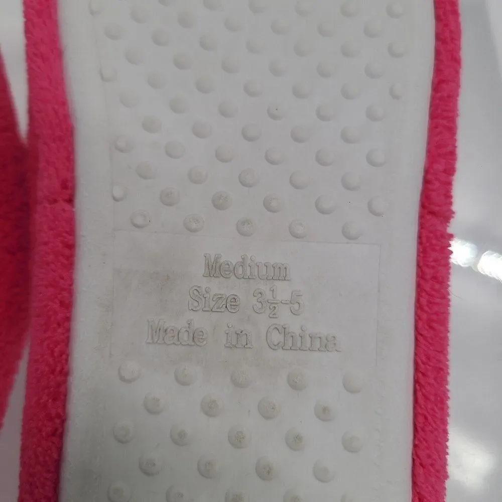 American Girl SLIPPERS for GIRLS Size Medium 3.5 - 5 Hot Pink Slip On Hearts